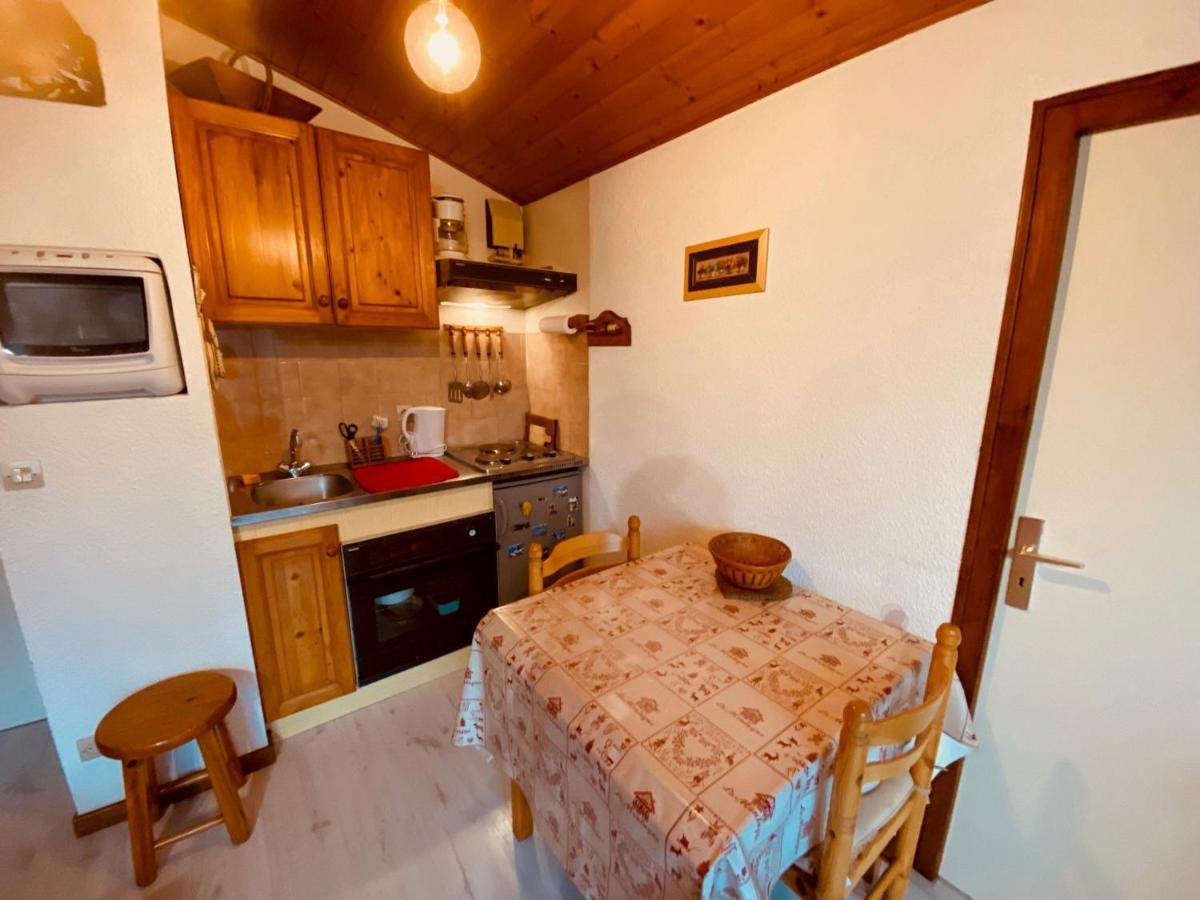 Appartement Cosy 4 Pers. Avec Balcon Et Vue A La Clusaz - Fr-1-459-218 Extérieur photo